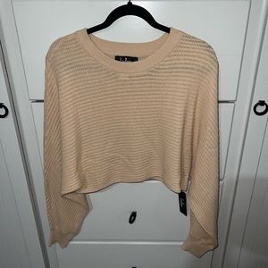 Lulu’s cropped sweater size medium NWT